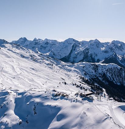 Die Bergstation Panoramabahn im Skigebiet Hochzeiger