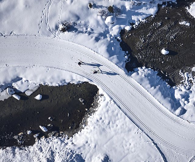 Langlaufen auf der Talloipe in Mandarfen