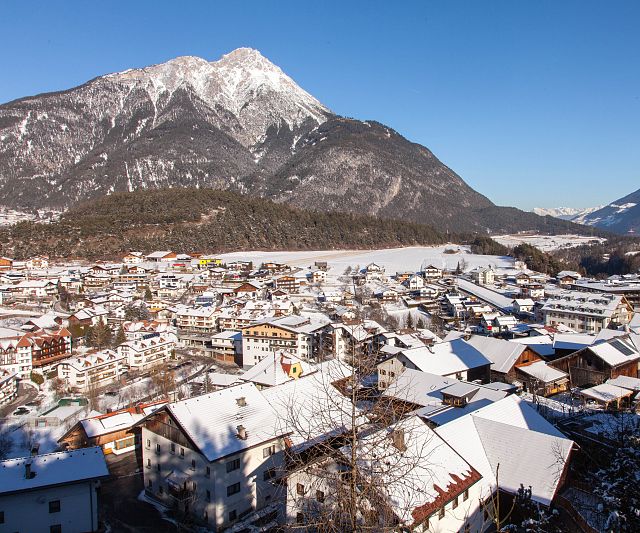 Ortsansicht Winter Arzl im Pitztal