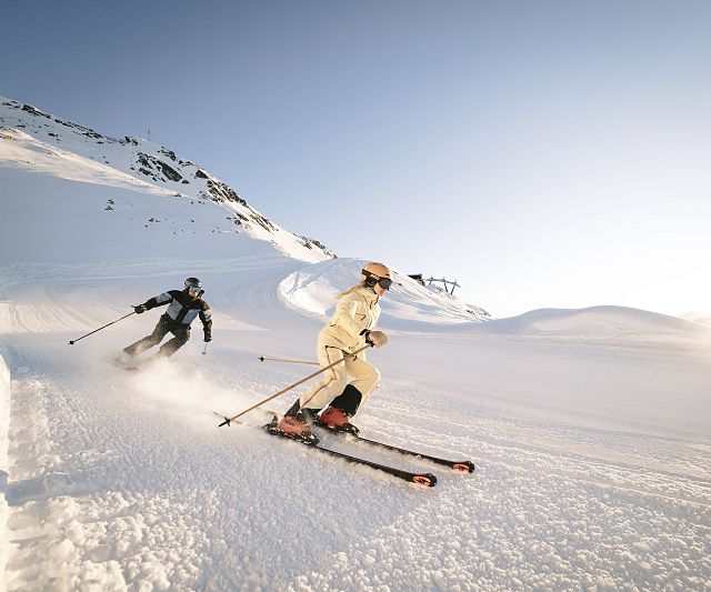 skifahren-im-skigebiet-hochzeiger-2-14