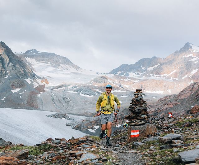 Trailrunner mit dem Pitztaler Glestcher im Hintergrund
