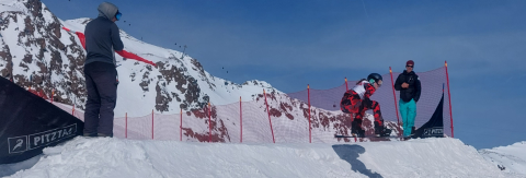 Österreichische Nachwuchs Snowboardrennen