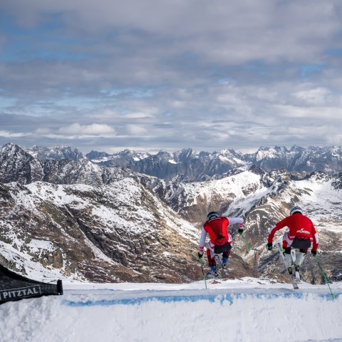 Ski- und Snowboardcross Trainingsmannschaften Pitztaler Gletscher/Tirol