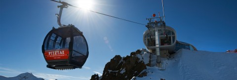 Ski lifts and mountain railways in Pitzal